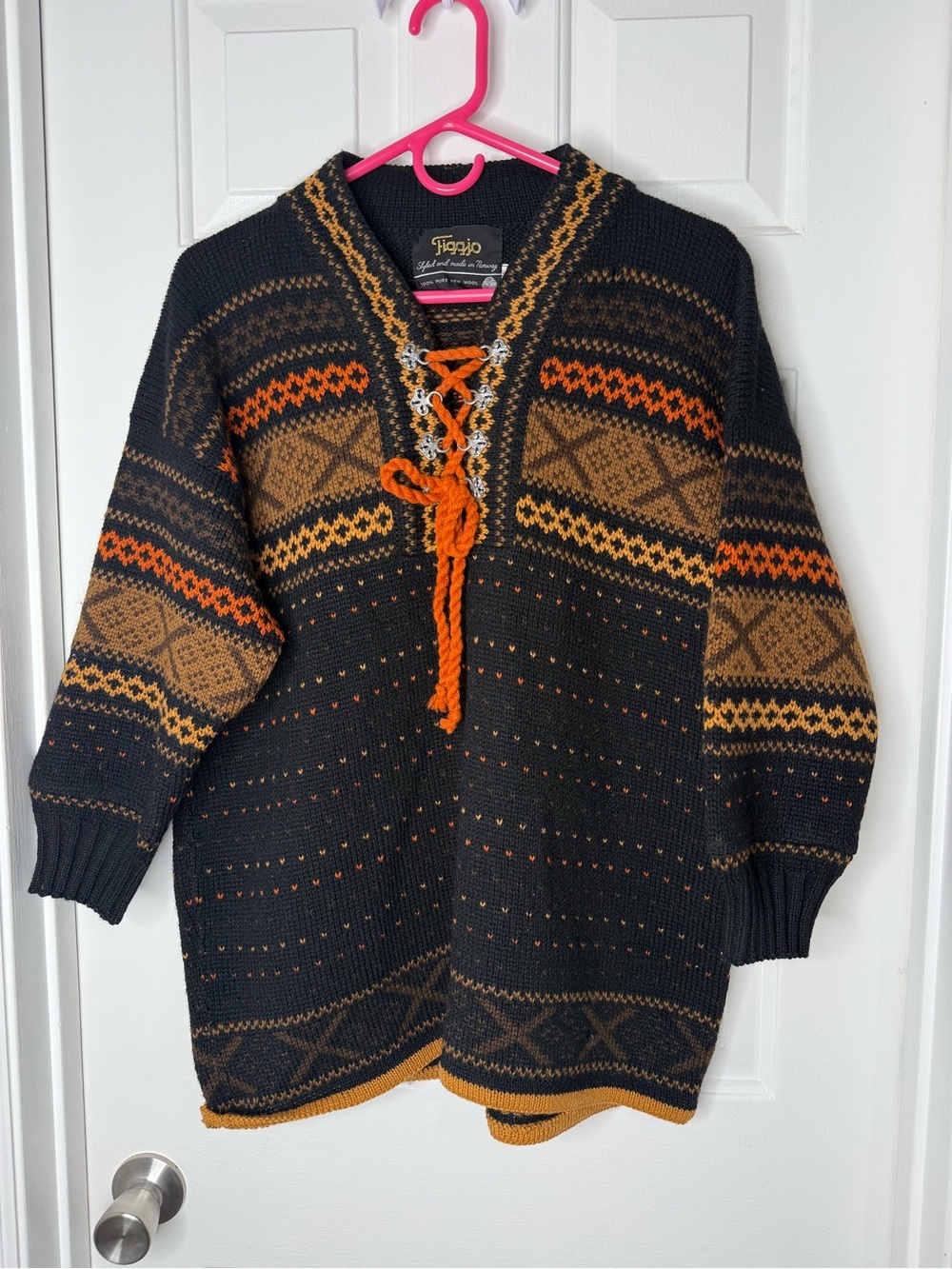Figgjo Norwegian Mid-Century Lace-Up Wool Sweater in Black & Rust
